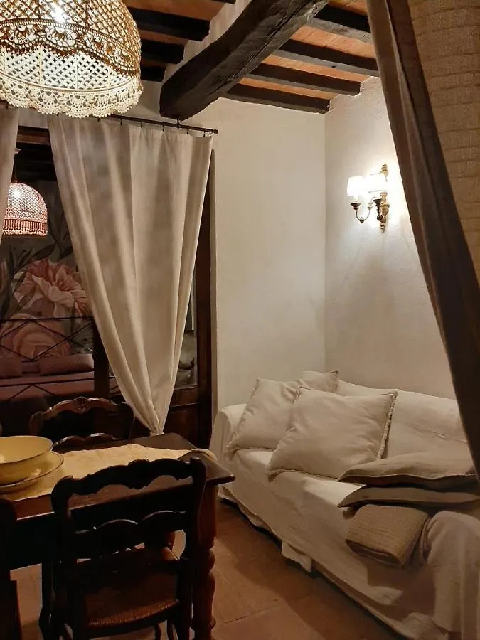 Agriturismo Frantoio Valiani Cortona 0*,
